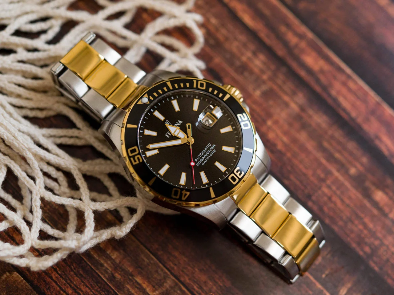 ساعت مچی مردانه فستینا مدل F20532-2