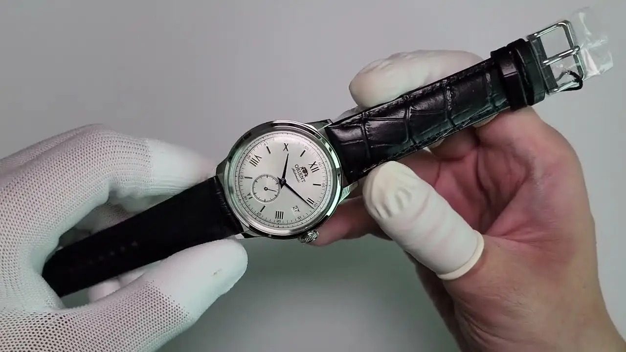 ساعت مچی مردانه اورینت مدل RA-AP0104S30B