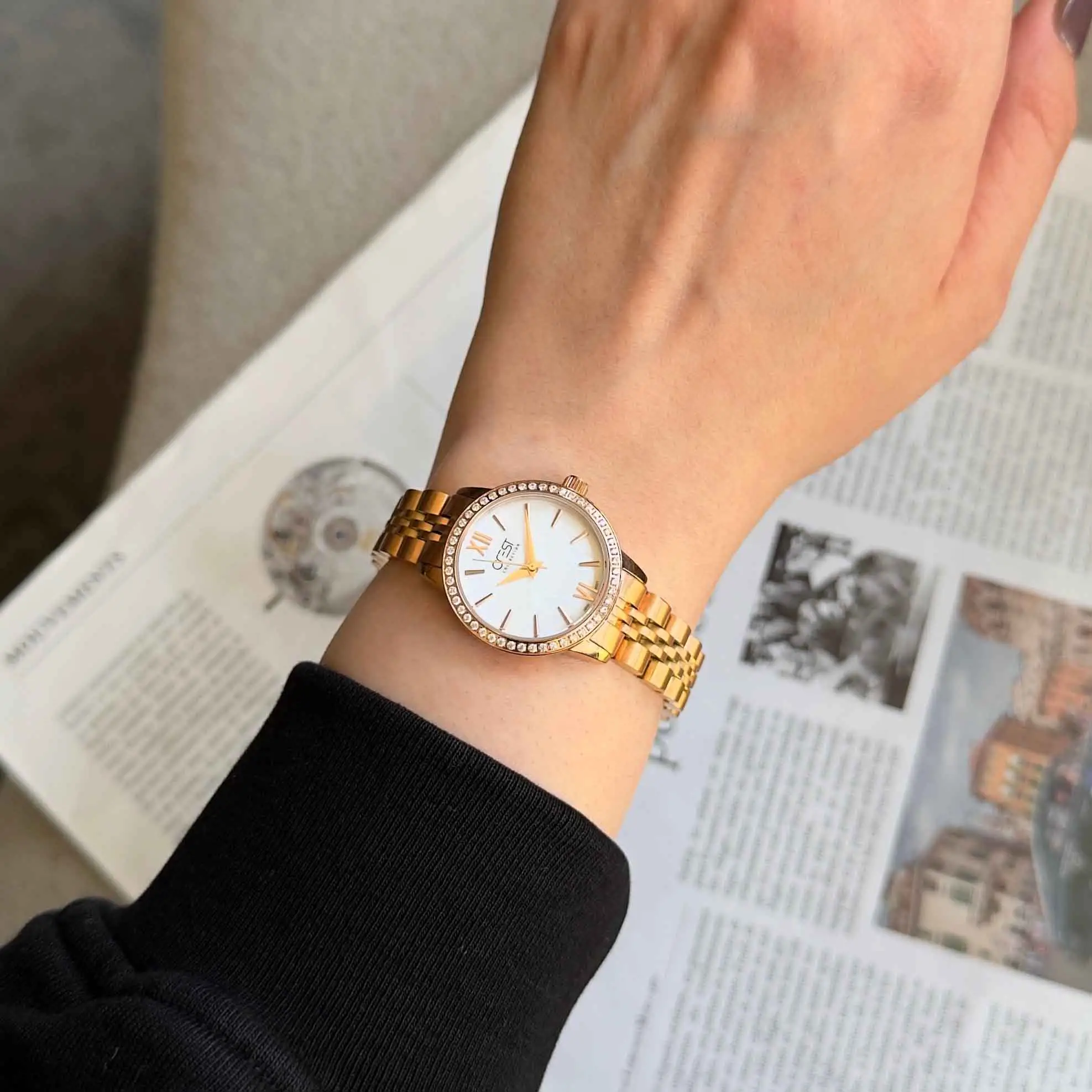 ساعت مچی زنانه کرست مدل 6706L-7