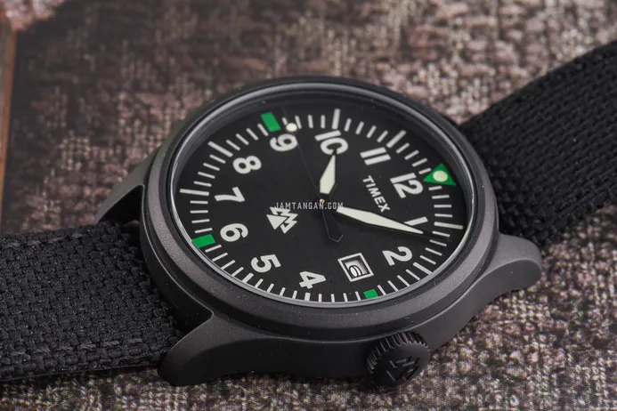 ساعت مچی مردانه تایمکس TW2W23400