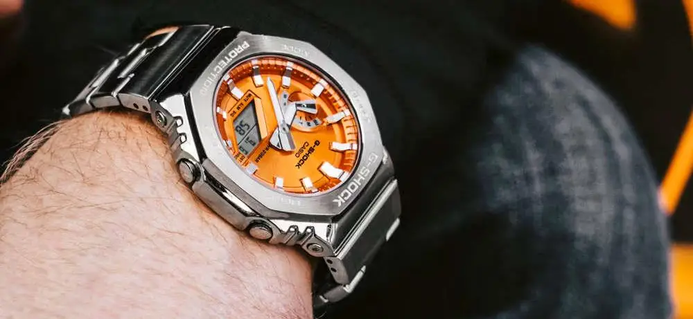 ساعت مچی کاسیو جی شاک مدل GM-2110D-4A